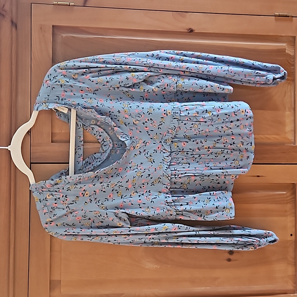 NWT Sim & Sam Floral Long Sleeve Women's Top XS Blue with Pink & Yellow Flower's